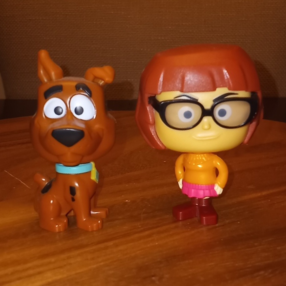 McDonald's Happy Meal Toy 2021 Hanna Barbera Scooby Doo and Velma Bobblehead